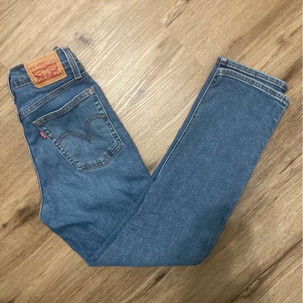 Levi’s Wedgie Jeans size 26